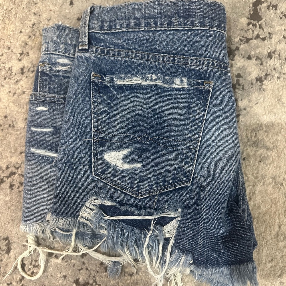 Lucky Brand Jean Shorts Distressed size 6/28 - Picture 3 of 5